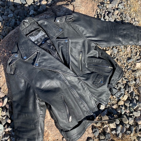 Vintage badass oversized leather motorcycle jacket - Picture 2 of 9